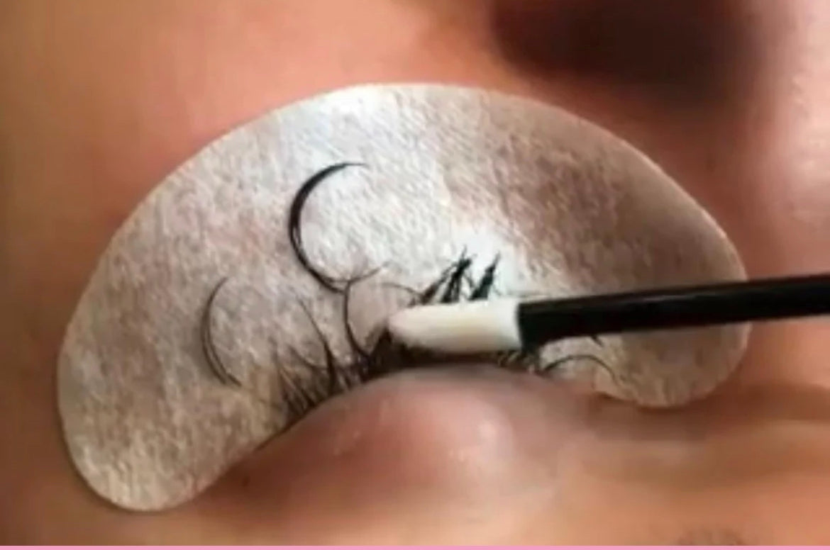 Eyelash Removal